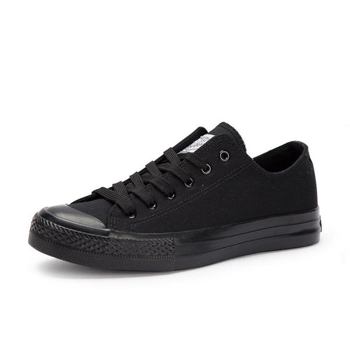 Classic pure black canvas shoes