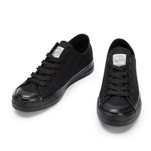 Classic pure black canvas shoes